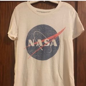 Fila grey V-neck & NASA t-shirt bundle